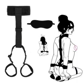 Nyakpánt csuklópánttal és szemkötővel (Fekete)